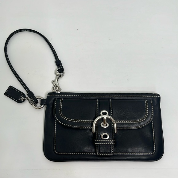 Coach Y2K Vintage Soho Leather Wristlet Clutch with Silver Buckle - Picture 1 of 11
